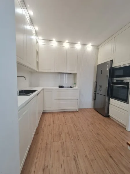 Durres, shitet apartament 2+1+Ballkon , 120 m² 215.000 € 