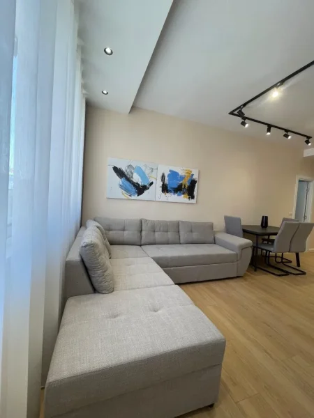 Shitet Apartament 2+1, Rruga Dritan Hoxha