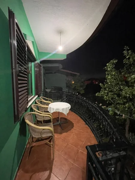 Durres, shitet shtepi 2 Katshe Kati 2, 250 m² 185.000 € (Shkozet)