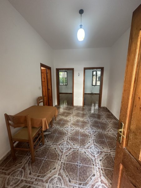 jepet me qera shtepi 2+1+Aneks+Ballkon Kati 1, 85 m² 300 € Astir