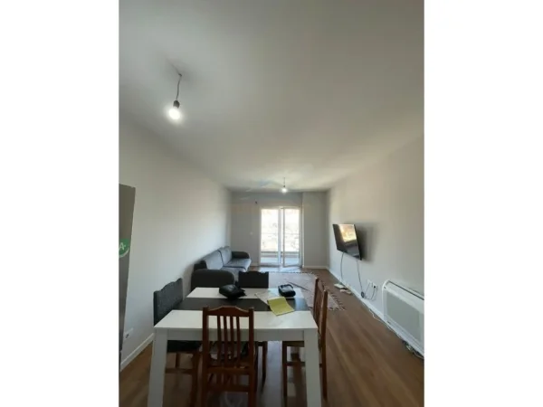 Tirane, shitet apartament 2+1 Kati 3, 99 m² 250.000 € (KODRA E DIELLIT)