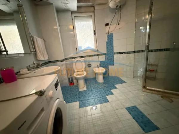 Tirane, jepet me qera apartament 2+1 Kati 2, 113 m² 1.500 € (Rruga Vaso Pasha)