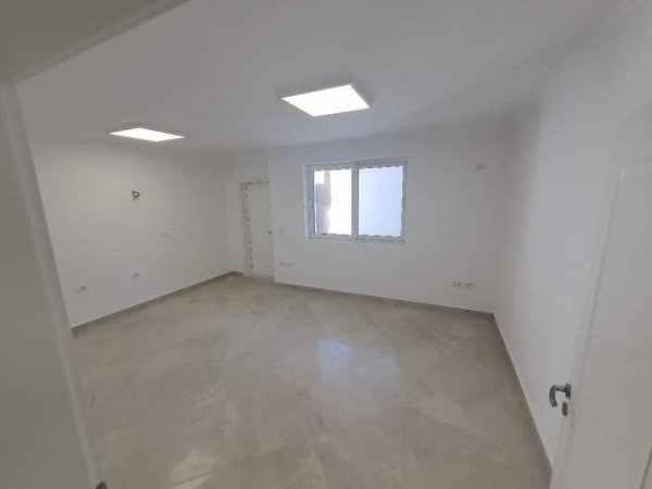 Tirane, jap me qera apartament 2+1+BLK Kati 1, 120 m² 600 Euro (rruga Ibrahim Rugova)