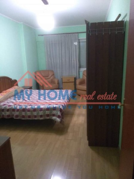 Tirane, jepet me qera apartament 1+1+BLK Kati 8, 76 m² 380 Euro (Don  Bosko)