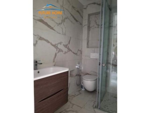 Tirane, jepet me qera apartament 1+1 Kati 2, 65 m² 450 Euro (Liqeni i Thate)