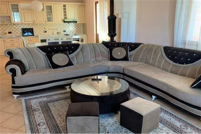 Tirane, jepet me qera apartament 2+1+BLK Kati 2, 109 m² 350  (Astir)