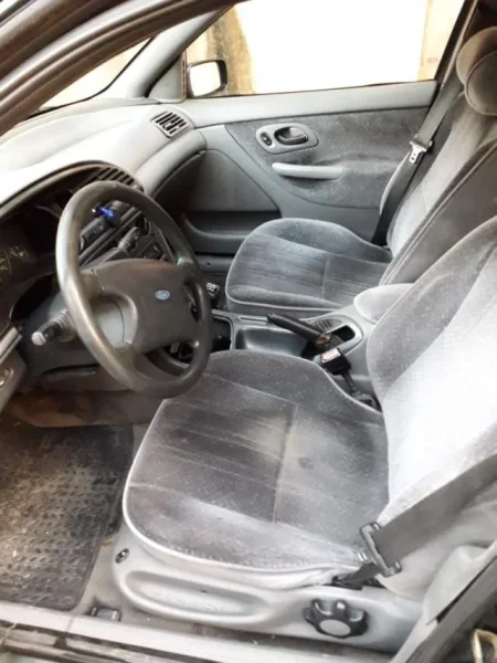 Tirane, shes makine  Ford Mondeo  SW   Viti 1994,   180.000 Leke