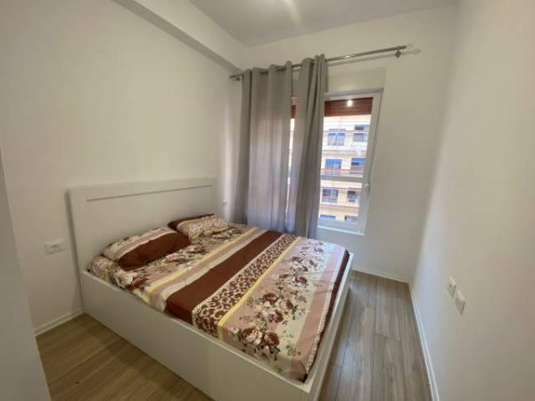 Tirane, jap me qera apartament 1+1+BLK Kati 5, 50 m² 300 Euro (Pasho hysa)