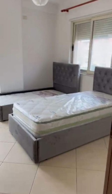 Tirane, jepet me qera apartament 3+1+BLK Kati 3, 120 m² 600 Euro (Bulevardi i Ri)