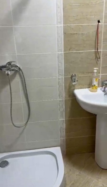 Tirane, jepet me qera apartament 3+1+BLK Kati 3, 120 m² 600 Euro (Bulevardi i Ri)