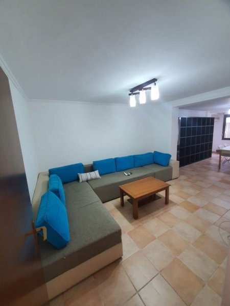 Tirane, jepet me qera apartament 2+1+BLK Kati 3, 110 m² 65.000 Leke (rruga Sami Frasheri)