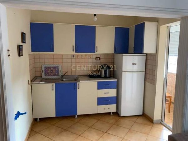 Tirane, shitet apartament 54 m² 53.000 Euro (Rruga Niko Avrami)