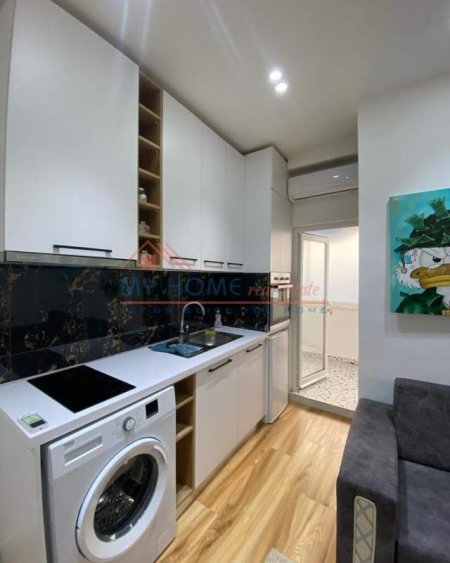 Tirane, shitet apartament 1+1 145 m² 290.000 Euro (rruga e durrsit)
