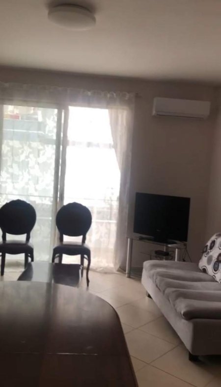 Tirane, jepet me qera apartament 1+1+BLK Kati 1, 57 m² 400 Euro (Kopeshti Zoologjik)