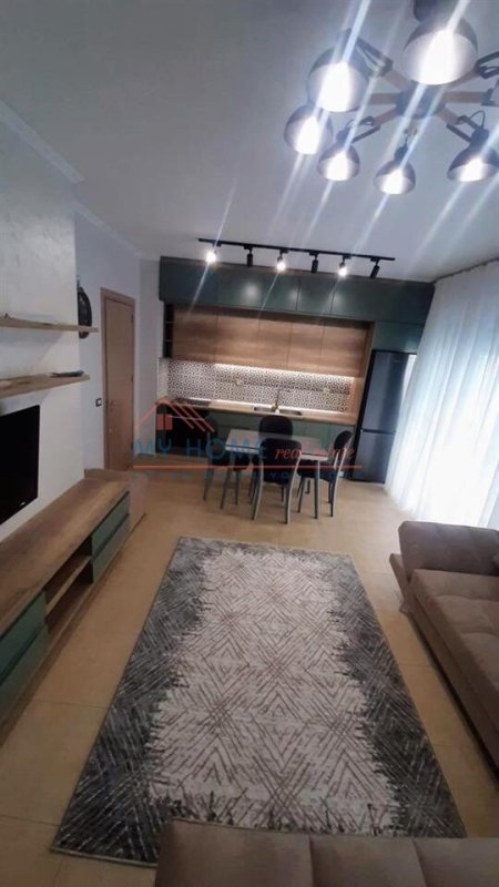 Tirane, jepet me qera apartament 1+1+BLK Kati 3, 60 m² 370 Euro (5 maj)