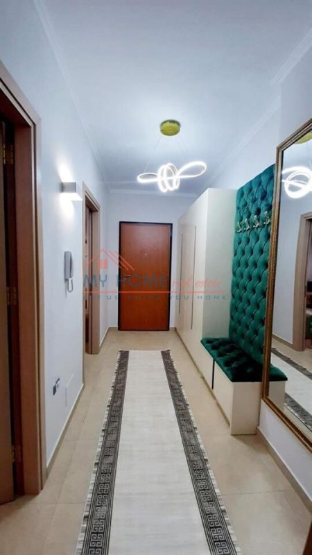 Tirane, jepet me qera apartament 1+1+BLK Kati 3, 60 m² 370 Euro (5 maj)