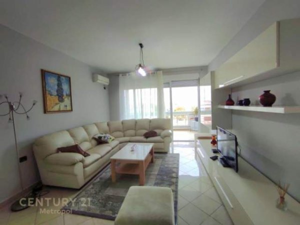 Tirane, jepet me qera apartament 2+1+A+BLK 125 m² 750 Euro (Rruga Brigada e VIII)
