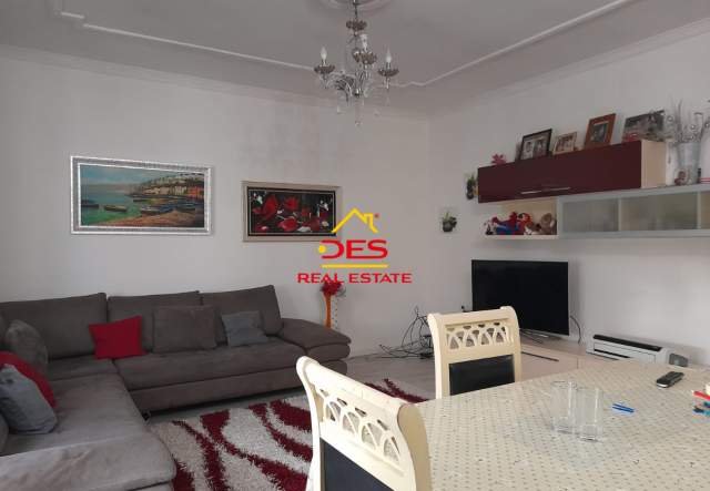 Vlore, shitet apartament 2+1+BLK Kati 6, 105 m² 97.000 Euro (Rruga Sadik Zotaj, Vlorë)