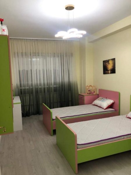 Tirane, jepet me qera apartament 2+1+BLK Kati 4, 120 m² 430 Euro (rruga loni ligori)