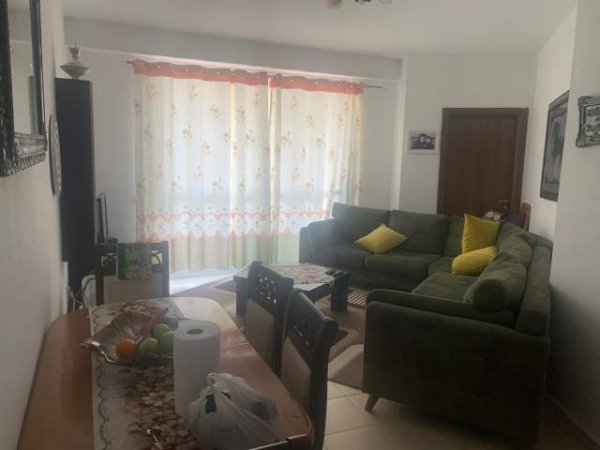 Tirane, ofert apartament 2+1+BLK Kati 4, 127 m² 105.000 Euro (loni ligori)