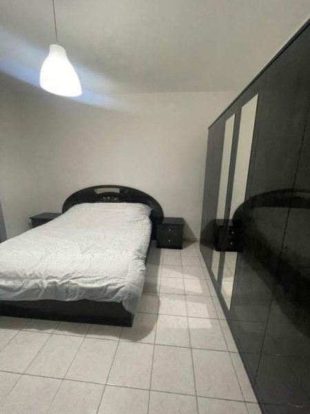 Tirane, jepet me qera shtepi 2+1+BLK Kati 2, 95 m² 350 Leke (rruga jakup ferri)