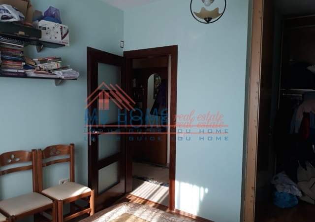 Tirane, shitet apartament 2+1+BLK Kati 6, 814 m² 95.000 Euro (Hoxha Tasim)