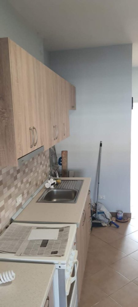 Tirane, jepet me qera apartament 2+1+BLK Kati 5, 90 m² 400 Euro (Myslym Shyr)