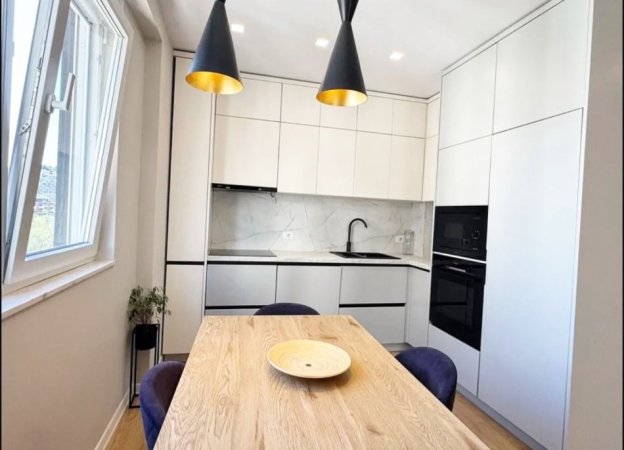 Tirane, shitet apartament 2+1+Ballkon , (Liqeni i thate,Green Terrace FZ)