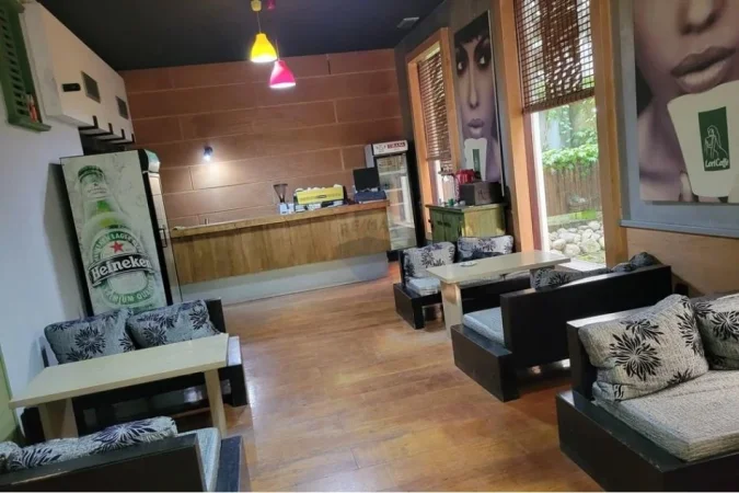 Tirane, jepet me qera , 140 m² 1.100 € (Fres Rruga e Thesarit)
