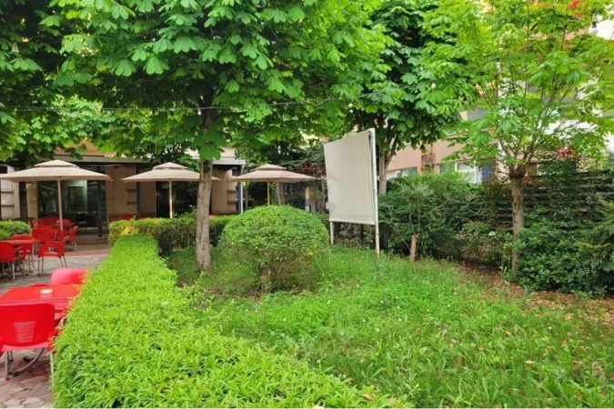 Tirane, jepet me qera , 140 m² 1.100 € (Fres Rruga e Thesarit)