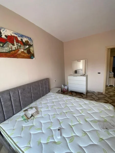 Tirane, jepet me qera apartament 1+1+Ballkon Kati 6, 70 m² 450 € (Astir te Big Pjata)
