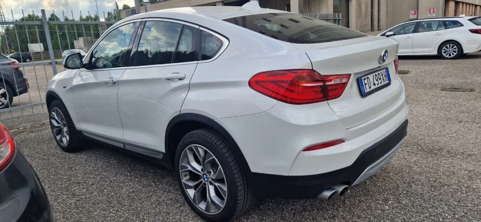 Tirane, shitet BMW X4 X-Drive 3.0d, 2016 Nafte, e bardhë automatik Klima 280.000 km 25.000 €