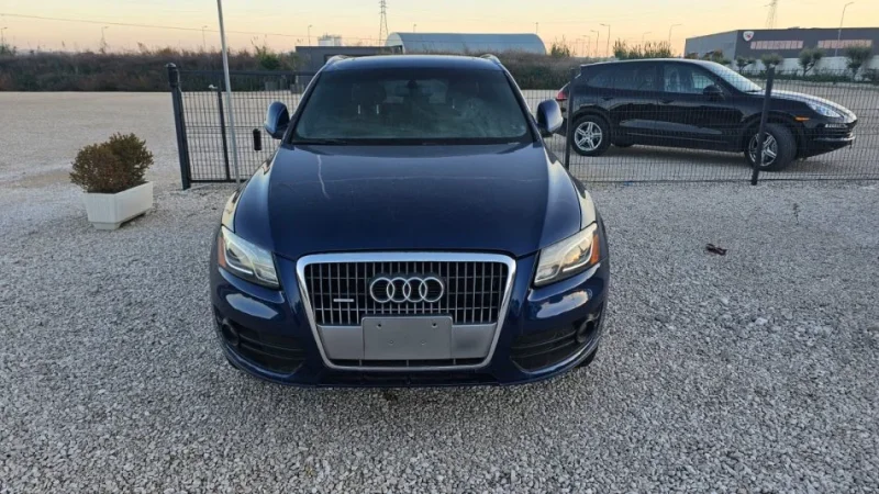 Durres, shitet SUV | Xhip Audi Q5 2.0 Gaz+Benzin Siguracion+Targa Benzin+Gaz, blu e errët automatik Klima 9.500 €