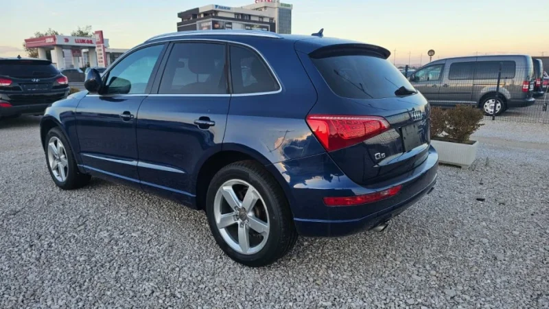 Durres, shitet SUV | Xhip Audi Q5 2.0 Gaz+Benzin Siguracion+Targa Benzin+Gaz, blu e errët automatik Klima 9.500 €