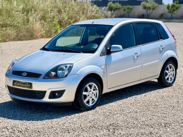 Durres, shitet makine Ford Fiesta Nafte, manuale Kondicioner