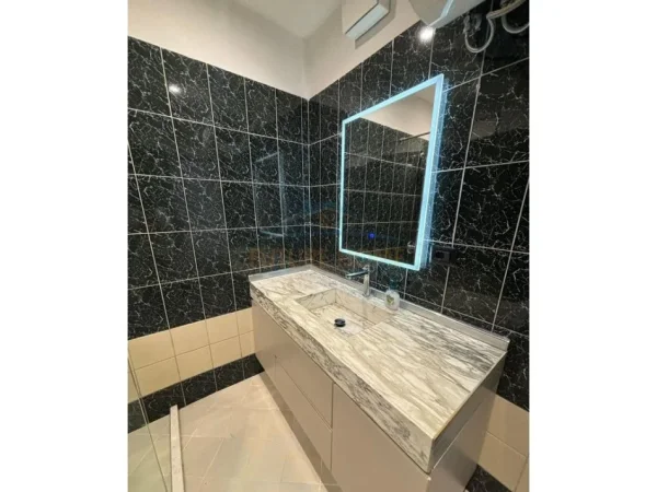 shitet apartament 2+1+Ballkon Kati 6, 65 m² 100.000 € (Golem, Durres)