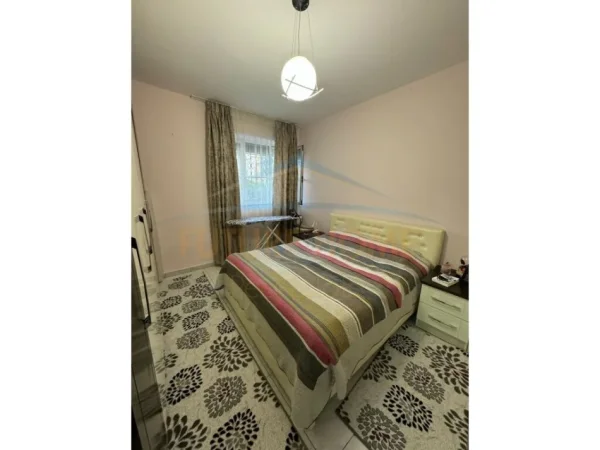 Tirane, shitet 2+1 Kati 0, 100 m² 190.000 € (Rruga Pjete Budi)