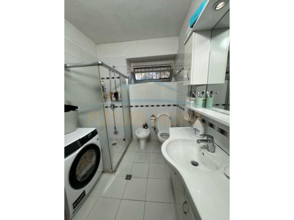 Tirane, shitet 2+1 Kati 0, 100 m² 190.000 € (Rruga Pjete Budi)