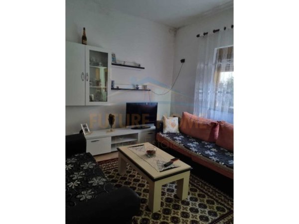 Durres, shes Vile 2+1+Ballkon , 359 m² 280.000 € 