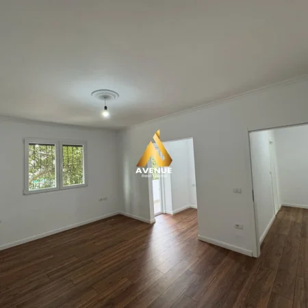 Tirane, shitet apartament 1+1+Ballkon Kati 2, 63 m² 122.000 € (irfan tomini)