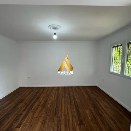 Tirane, shitet apartament 1+1+Ballkon Kati 2, 63 m² 122.000 € (irfan tomini)