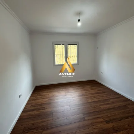 Tirane, shitet apartament 1+1+Ballkon Kati 2, 63 m² 122.000 € (irfan tomini)