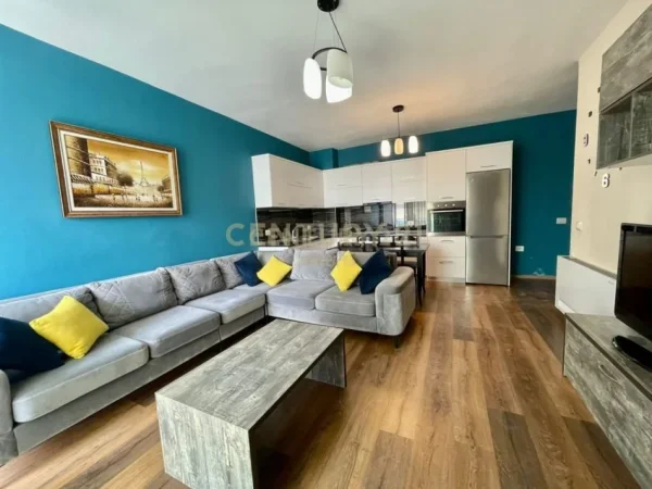 Tirane, jepet me qera apartament 2+1+Aneks+Ballkon Kati 2, 102 m² 800 € (Kopshti Zoologjik)