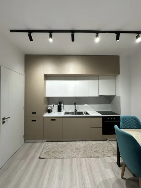 Tirane, shitet apartament 2+1+Ballkon Kati 4, 72 m² 154.000 € (Porcelan)