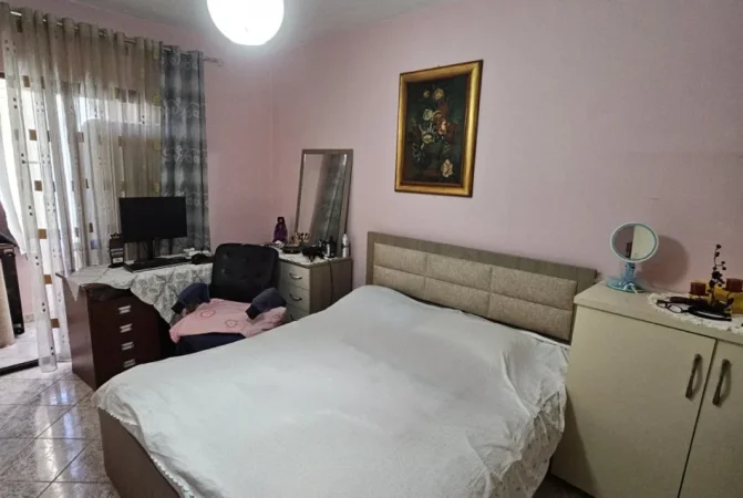 Tirane, shitet apartament 2+1 Kati 5, 116 m² 185.000 € (Bulevardi Bajram Curri)