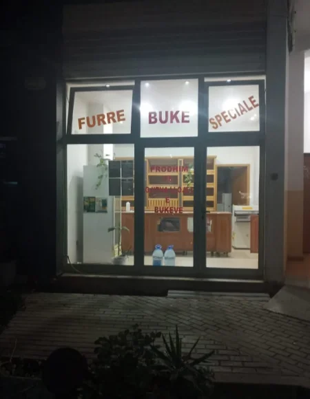 Tirane, shitet ambjent biznesi Kati 0, 47 m² 140.000 € (ASTIR)