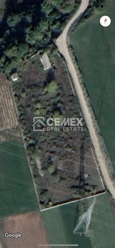 Tirane, shitet toke , 6.125 m² 400.000 € (vishnje)