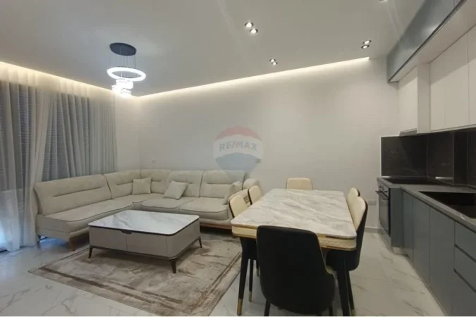 Tirane, jepet me qera apartament 3+1+Aneks+Ballkon Kati 3, 101 m² 850 € (Don Bosko)