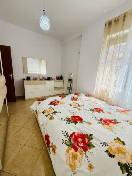 Tirane, jepet me qera apartament 1+1 Kati 5, 70 m² 450 € (Jepet me Qera Super Apartament 1+1 ne Astir tek Unaza e Re!)