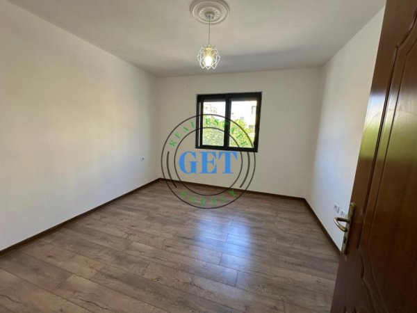 Durres, shitet apartament 1+1+Ballkon Kati 2, 56 m² 69.000 € (Lagjia nr 18)